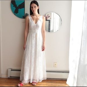 White lace maxi dress (H&M)
